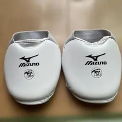 Mizuno インステップガード
