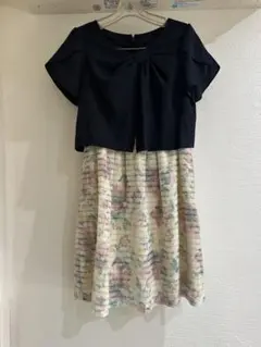 【美品】限定値下げ！Rew de Rew 半袖ワンピース 花柄 38サイズのサムネイル