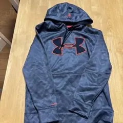 UNDER ARMOUR フード付きパーカー MD