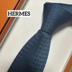 美品　エルメス　ネクタイ　青紺　H柄H織ファソネ