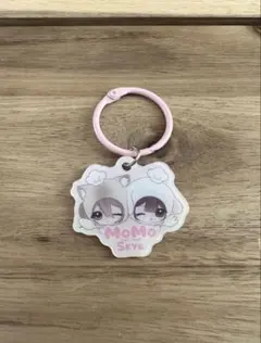 MOMOスクイーズ　アクリルチャーム