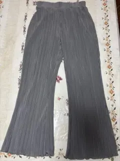 しまむら グレー プリーツ ワイドサテンパンツ Lサイズ
