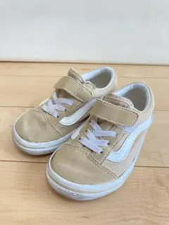 Item thumbnail for item 37385406-711f-4dac-a5e7-8a5fb3dd4c8b