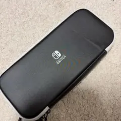 Nintendo Switch 純正キャリングケース 黒/白