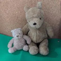 クラシックプー　ぬいぐるみ 大小セット　中古品のサムネイル