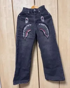 アベイシングエイプシャークデニム