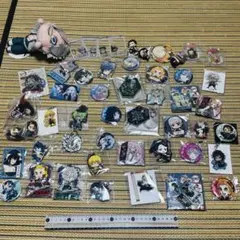 公*o様 まとめ 鬼滅の刃 缶バッジ ラバーストラップ 等 グッズ セット 。