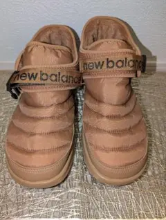 new balance モックシューズ　スニーカー