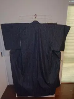 美品　洗える着物　小紋　袷　紬風のサムネイル