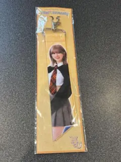 NiziU オンラインくじ リク キーリング