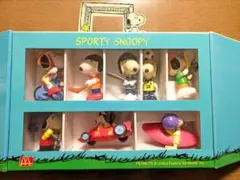 在庫処分セール　スポーティー スヌーピー フィギュアセット