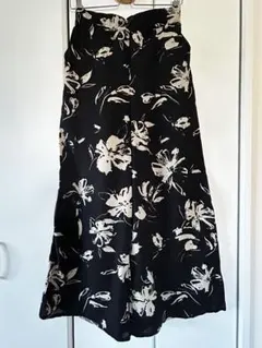 花柄 ワイドパンツ