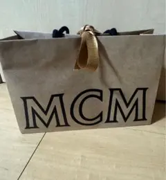 定価65000円MCMスマホショルダー 斜めがけ ポシェット