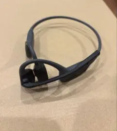 AfterShokz Opencomm 骨伝導イヤホン 本体とケース付き