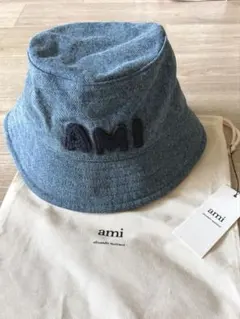 【新品未使用】AMI PARISのサムネイル