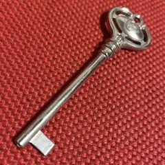 鉄道部品 ラッチキー 忍び錠7.0㎝⑤ - メルカリ