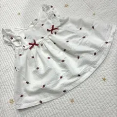 いちご刺繍ワンピース ホワイト シンプルフリー 80女の子 アカチャンホンポのサムネイル