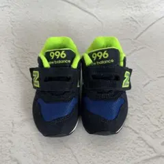 new balance 996 ベビースニーカー　12㎝のサムネイル