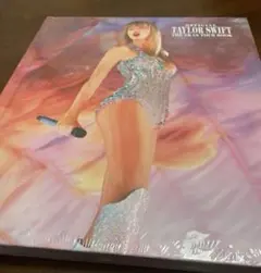 本日最終日【新品未開封】Taylor Swift Tour Book Official Taylor Swift The Eras Tour Book (Fast shipping
