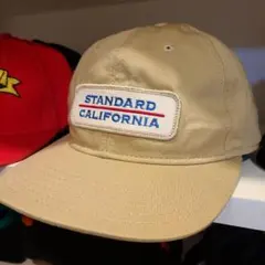 STANDARD CALIFORNIA ×ベージュキャップ