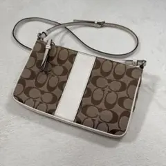 COACH ショルダーバッグ　キャンバス　レザー　シグネチャー