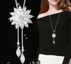 ひ*い様 花形クリスタルペンダントネックレス