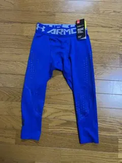新品未使用タグ付き。UNDER ARMOUR アンダーアーマー コンプレッション