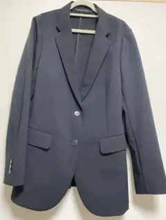【美品】UNIQLOユニクロ感動ジャケットリラックスフィットＭブラックストレッチ