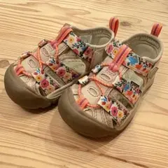 【ほぼ未使用 屋内30分のみ】KEEN キッズ サンダル　14.5cm