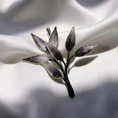 Item thumbnail for item 45c81229-b13c-4fdc-93db-3b0feb0628c6