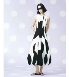 タグ付き新品★ZARAのバルーンドット柄ワンピースZWCOLLECTION★XS