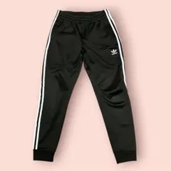 adidasトラックパンツ 黒 Ｍ