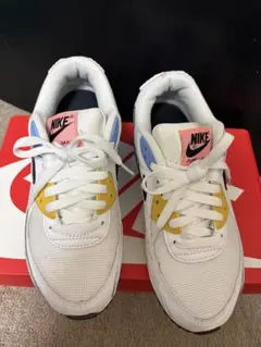 NIKE AIR MAX 90 スニーカーのサムネイル