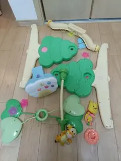 ※手渡し送料減額　くまのプーさん　6WAYジムにへんしんメリーのサムネイル