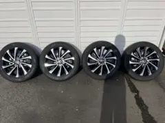 トヨタ 純正 17インチ タイヤホイールセット 4本セットのサムネイル