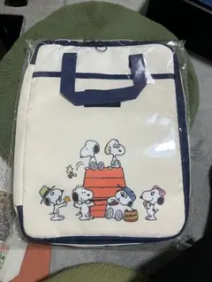 資生堂スヌーピー PEANUTS ノートPCケース