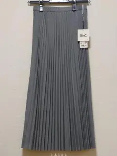 【新品未使用】ユニクロ　プリーツロングスカート　丈短め　XS