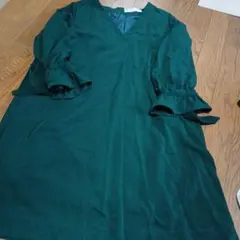 ダークグリーン Vネック 長袖 チュニックワンピース