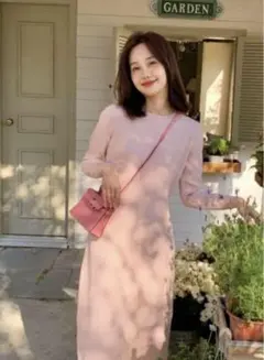 バースデーバッシュ　ワンピース　ピンク