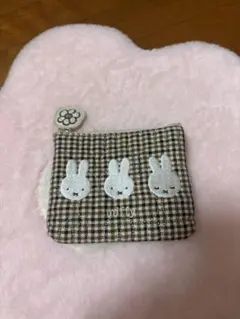 Item thumbnail for item 118879d6-c786-4bd9-bd09-8bb3a25e2d30