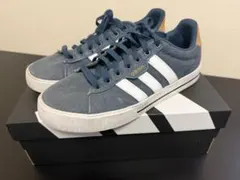 adidas デイリー3.0