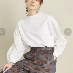 ギャザー Tシャツ