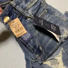 アメリカン・イーグル スキニーパンツ