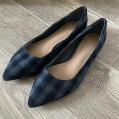 【美品】ポワソンショコラ　ポインテッドフラット　パンプスのサムネイル