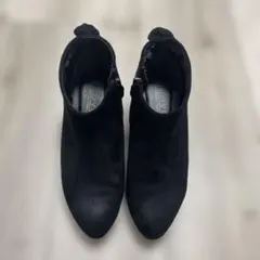 NUOVO ショートブーツ　ブーティ　Mサイズ