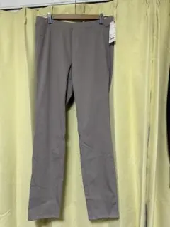UNIQLO ベージュ スラックス XL レディース　新品未使用