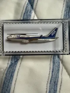 ANA ボーイング 777-300 - 747-400 ネクタイピン セット - メルカリ