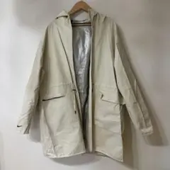 Nike フード付きマウンテンパーカー