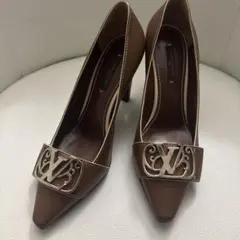 LOUIS VUITTON ブラウン ポインテッドトゥパンプス