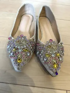 ビジュー装飾 ゴールド フラットシューズ